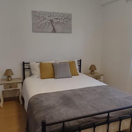 Res Do Chao Da Montanha Magica Apartment Lousa  Bagian luar foto